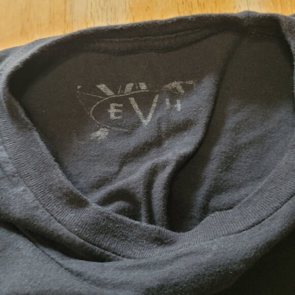 Small Vintage 90s Eddie Van Halen Lightening Concert Graphic T Shirt - Picture 8 of 8